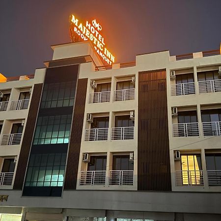 Majestic Inn Vasai Buitenkant foto